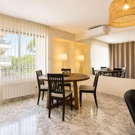Apartamento For 6 Guests With Sea & Marina Views 10 Min From *